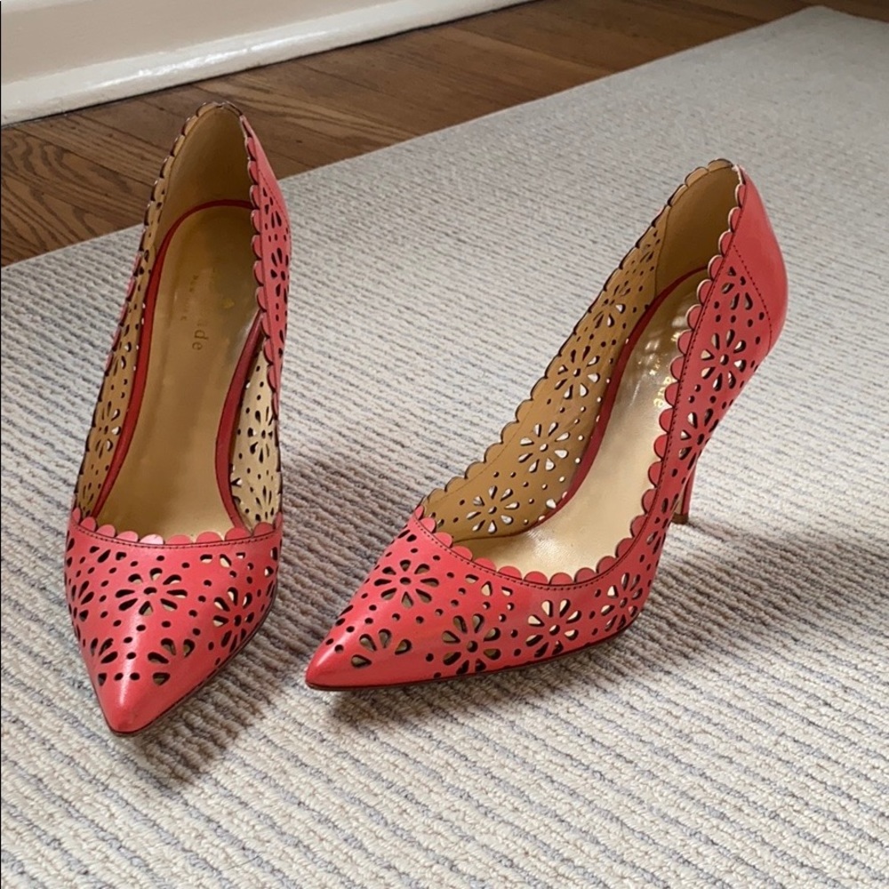 Coral Laser-Cut Pointed Toe Women's Pumps